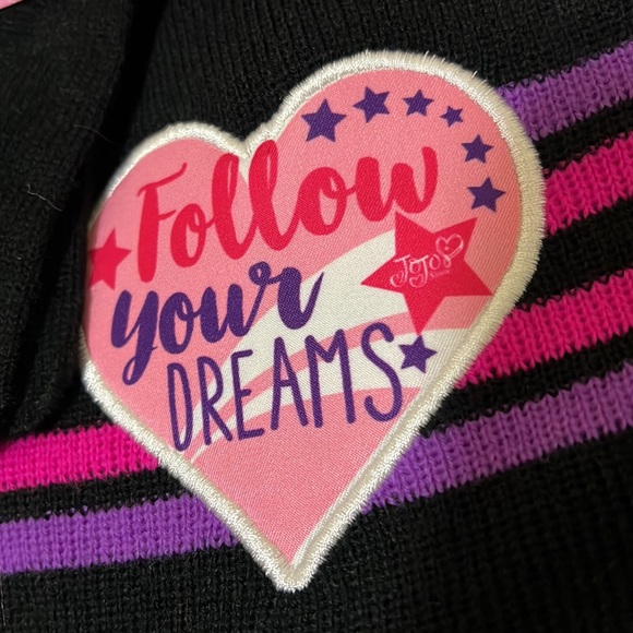 Set of 2 Nickelodeon Jojo, beanie hat and gloves. - Picture 7 of 8